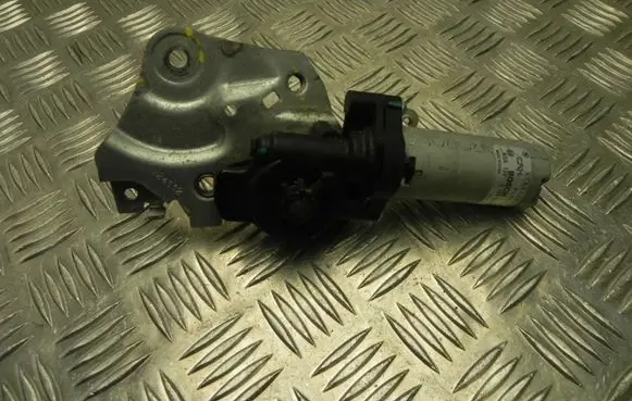 BMW 3 F30 F35 F31 Seat adjustment motor 0390204102 V778