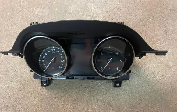 Land Rover Discovery Sport Speedometer (instrument cluster) HK7210849EC