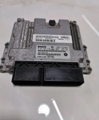 Jeep Grand Cherokee Engine control unit/module P05150767AD 0281033570 3485920