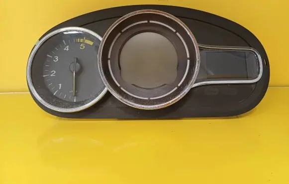 Renault Megane III Speedometer (instrument cluster) RNI248100342R