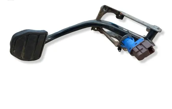 Land Rover Range Rover Sport L320 Brake pedal CJA10042M02
