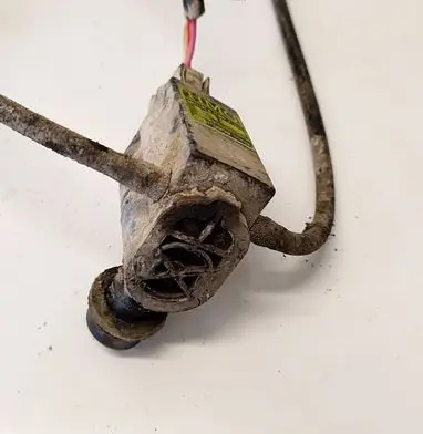 Hyundai Santa Fe Windscreen/windshield washer pump 9851026100
