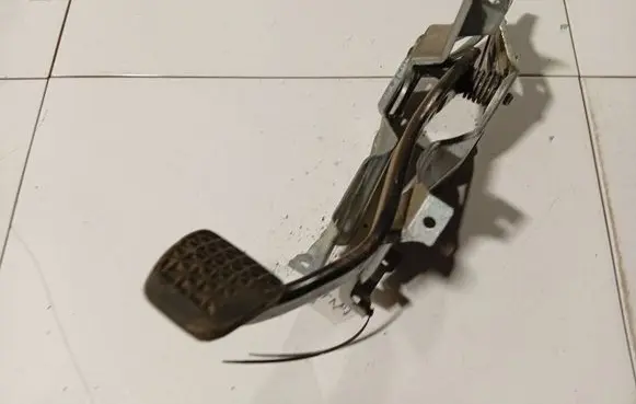 Brake pedal