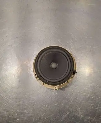 KIA Sportage Front door speaker
