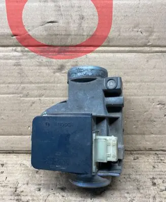 Audi A6 S6 C4 4A Mass air flow meter 0281002074 4A0133471