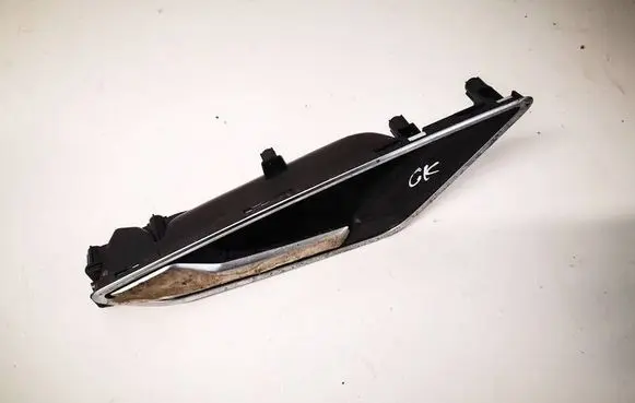 Audi Q4 e-tron Rear door interior handle 81A837019E