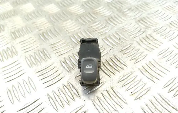 Volvo V70 Electric window control switch 9472275 01W413