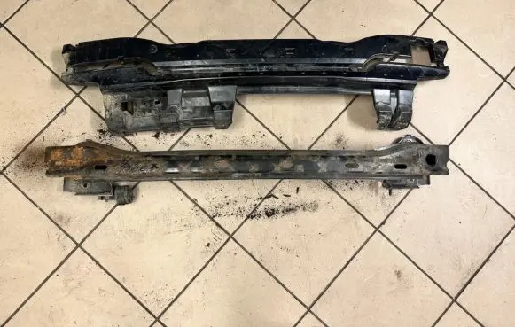Rear beam