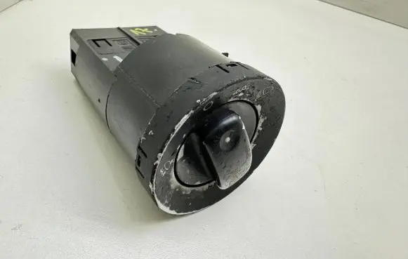 Audi A4 S4 B7 8E 8H Light switch 8E0941531A