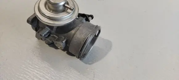 Ford Galaxy EGR valve 038131501AA 331123094