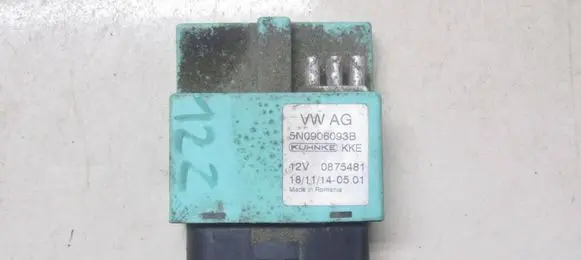 Audi Q3 8U Fuel injection pump control unit/module 5N0906093B