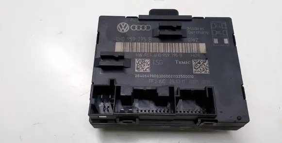 Volkswagen Touareg II Door control unit/module 4H0959795B