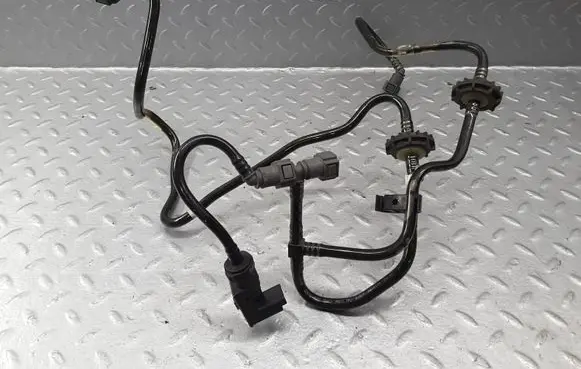 Peugeot 3008 I Fuel line pipe 9670283380
