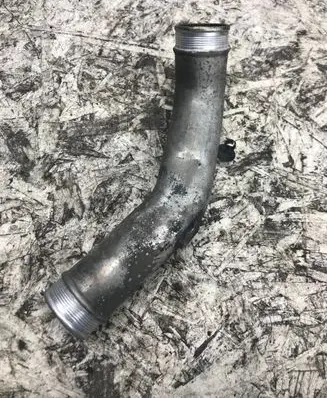Volvo V70 Intercooler hose/pipe