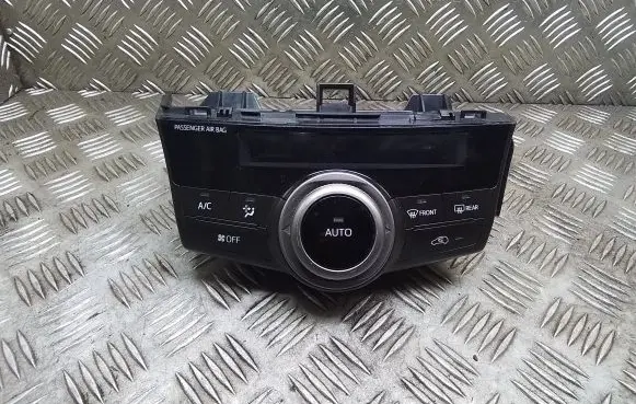 Toyota Prius+ (ZVW40) Climate control unit 5590047171 2370006652