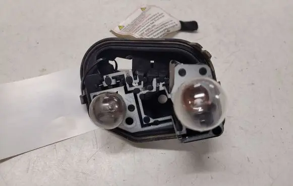 Citroen C5 Tail light bulb cover holder