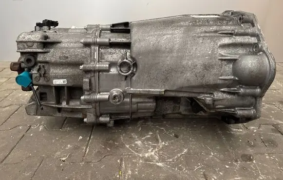 Volkswagen Crafter Manual 6 speed gearbox HVW9062606100 7116850 19200500