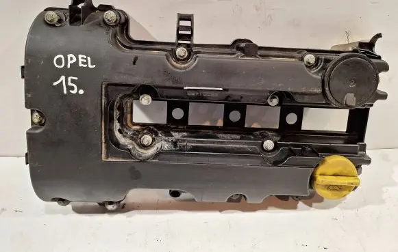 Opel Astra J Rocker cam cover 55561426