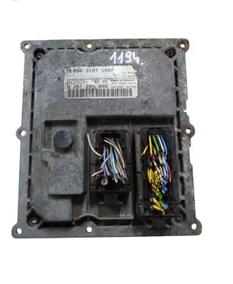Smart ForTwo I Engine control unit/module 0003107V007 0261205005