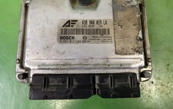 Volkswagen Sharan Engine control unit/module ECU