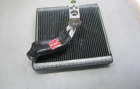 Volkswagen PASSAT B8 Air conditioning (A/C) radiator (interior) 5Q1816105D C2446610