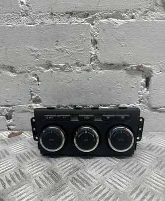 Mazda 6 Climate control unit GDN361190A T1013520U 00826EA124