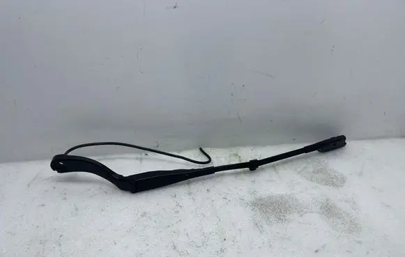 Tesla Model 3 Front wiper blade arm 614277121