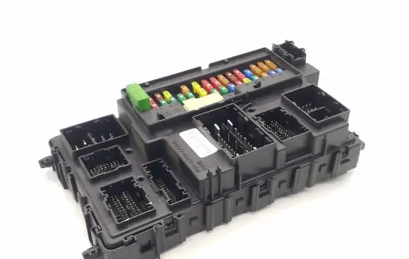 Ford Fusion II Power management control unit DG9T15604CL A2C7329891200