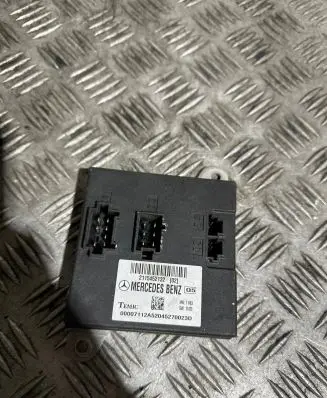 Mercedes-Benz E W211 Comfort/convenience module 2115452132
