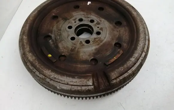 Volkswagen PASSAT B7 Flywheel