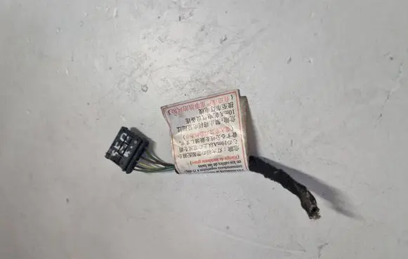 Citroen C5 Tail light bulb cover holder 