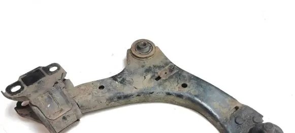 Volvo XC60 Front lower control arm/wishbone