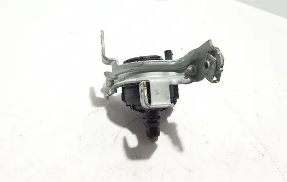 Mercedes-Benz GLA H247 Electric auxiliary coolant/water pump A0005003500