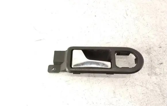 Volkswagen PASSAT B5.5 Front door interior handle 3B1837113