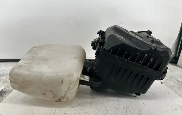 Subaru Forester SJ Air filter box A52AG08
