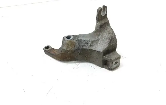Volvo V40 Engine mounting bracket AV617M125AA