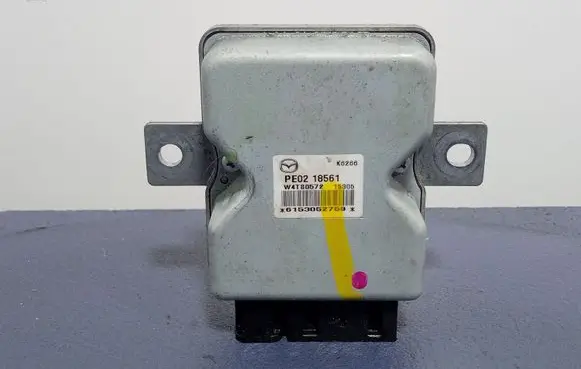 Mazda 3 II Other control units/modules PE0218561
