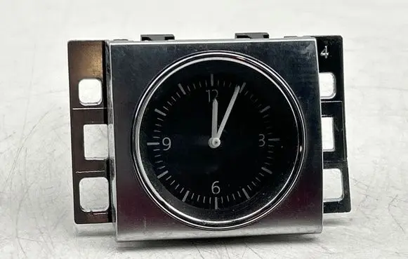 Volkswagen PASSAT B7 Clock 3AA919204A 11206 19480582