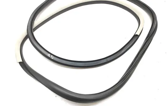 Renault Espace V (RFC) Rear door rubber seal (on body) 