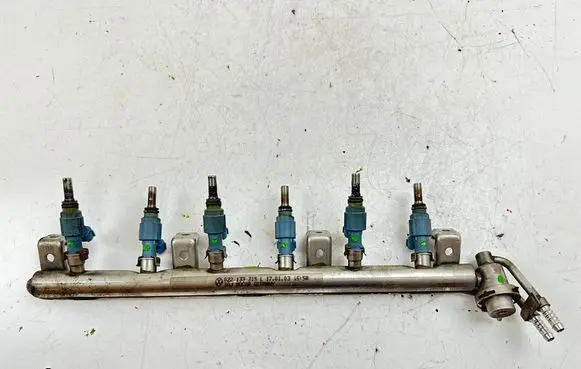 Volkswagen Phaeton LP gas injectors set 022133315L 0280157012
