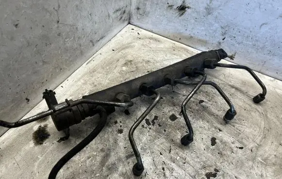 Hyundai Sonata Fuel main line pipe 3140027400