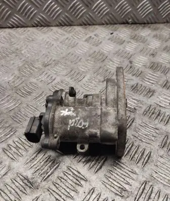Ford Focus Other engine bay part