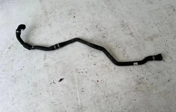 BMW 7 G11 G12 Engine coolant pipe/hose 8573220