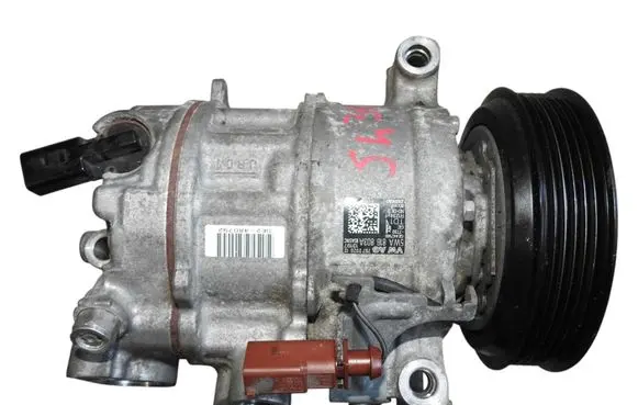 Volkswagen Golf VIII Air conditioning (A/C) compressor (pump) 5WA816803A