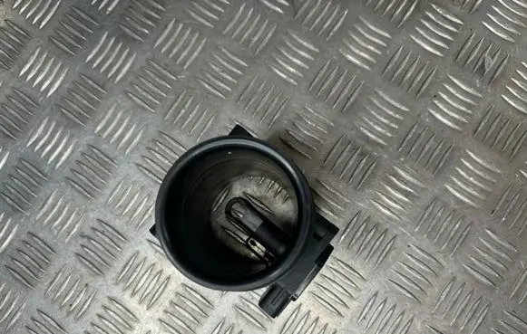 Volvo S80 Mass air flow meter 9202199 MB1974080040 LTT020
