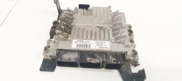 Renault Laguna III Engine control unit/module 8200882381 8200726923