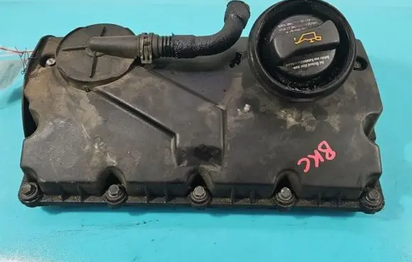 Volkswagen Touran I Rocker cam cover 038103469 IMPRK1400602