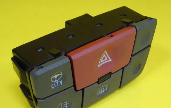 Fiat Panda II Hazard light switch 735357113
