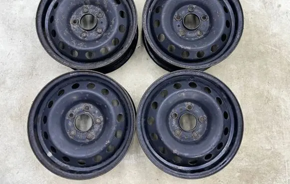 Hyundai ix20 R15 steel rim 529101K000