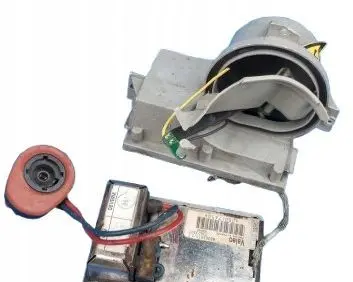 Renault Twingo II Xenon control unit/module 88203815